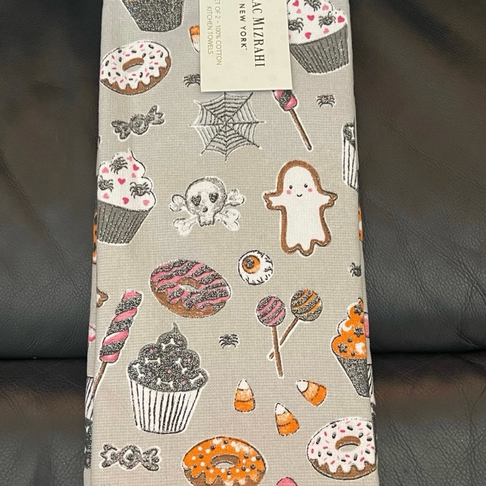 Halloween ISAAC MIZRAHI NEW YORK Creepy Confections Kitchen Towels, Set of 2